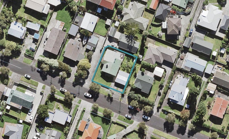 7 Rewa Street, New Lynn, Auckland - Carousel 1
