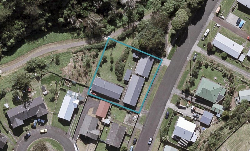 123 Cook Street, Marfell, New Plymouth - Carousel 1