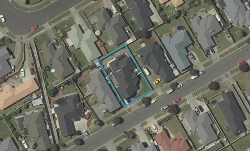 17 Boston Parade, Kelvin Grove, Palmerston North - Carousel 1