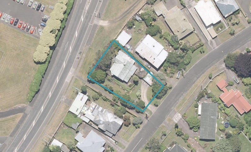 17A Mason Terrace, Gonville, Whanganui - Carousel 1