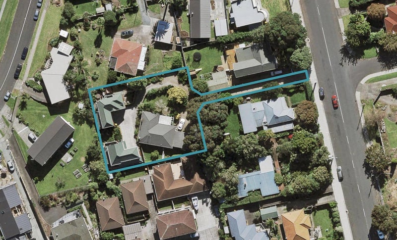 3/8 Coronation Road, Mangere Bridge, Auckland - Carousel 1