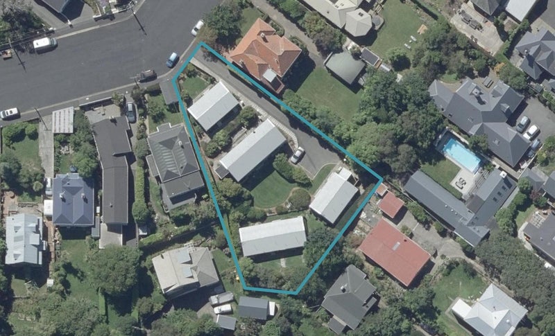 15 Prestwick Street, Maori Hill, Dunedin - Carousel 1