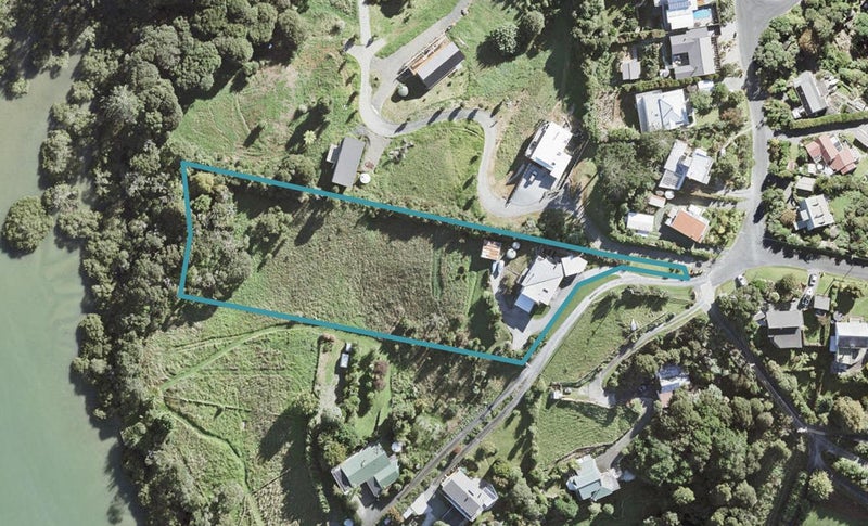 14 Green Road, Warkworth - Carousel 1