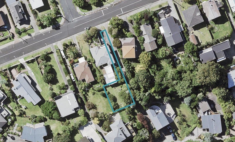 92B Matipo Road, Mairangi Bay, Auckland - Carousel 1