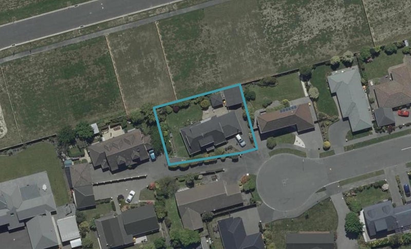 10 Rhyl Place, Bryndwr, Christchurch - Carousel 1