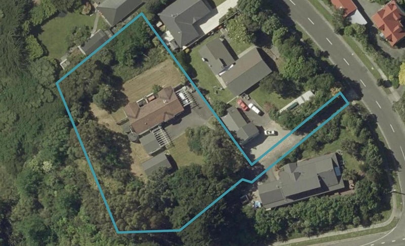 9 Cashmere Drive, Fitzherbert, Palmerston North - Carousel 1