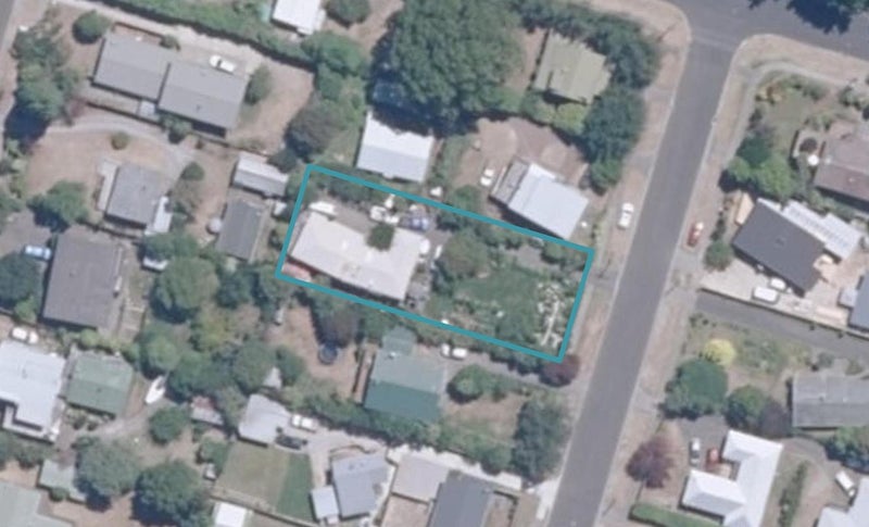 1/5 Parata Street, Two Mile Bay, Taupo - Carousel 1