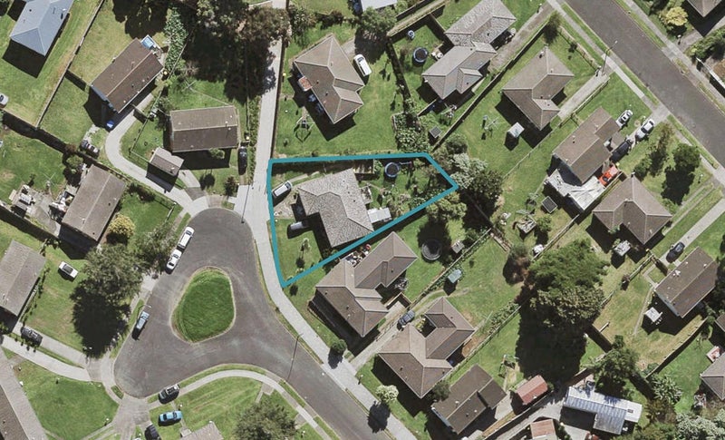 21 Pershore Place, Mangere, Auckland - Carousel 1