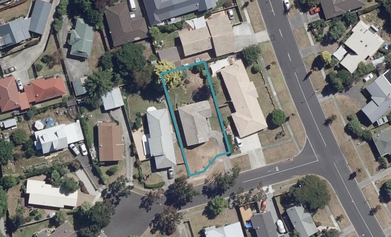 4 Ensign Place, Flagstaff, Hamilton - Carousel 1