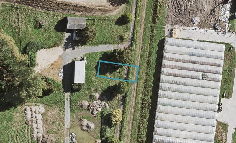 28 Hari Road, Karaka, Papakura - Carousel 1