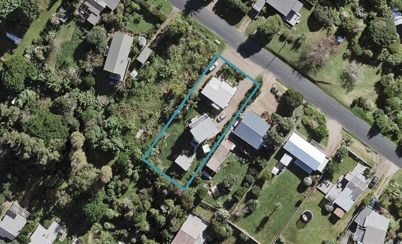 56 Mako Street, Oneroa, Waiheke Island - Carousel 1