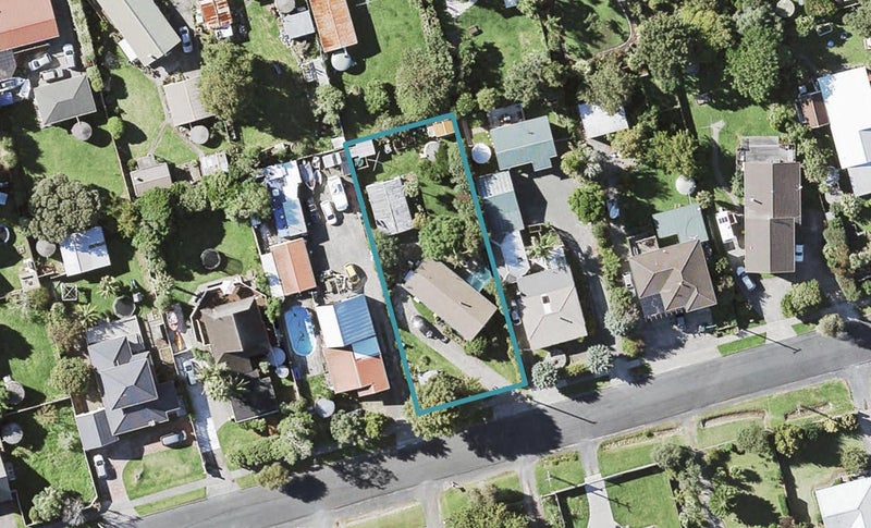 42 Second View Avenue, Beachlands, Auckland - Carousel 1
