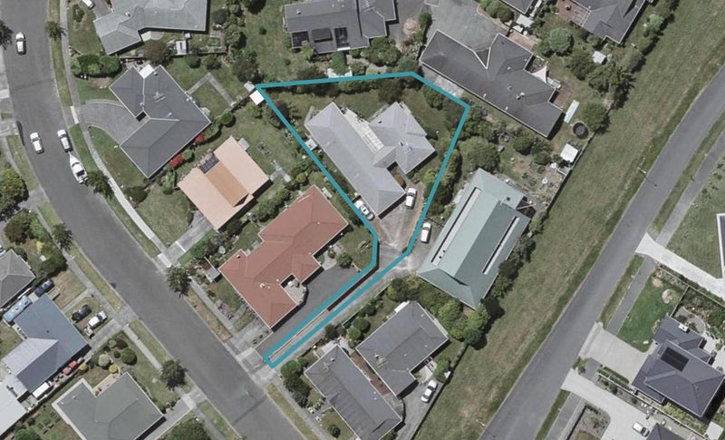 5 Awanui Drive, Waikanae, Waikanae - Carousel 1