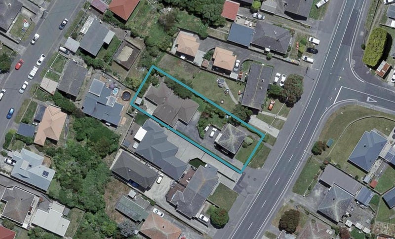 2/110 Moorefield Road, Johnsonville, Wellington - Carousel 1