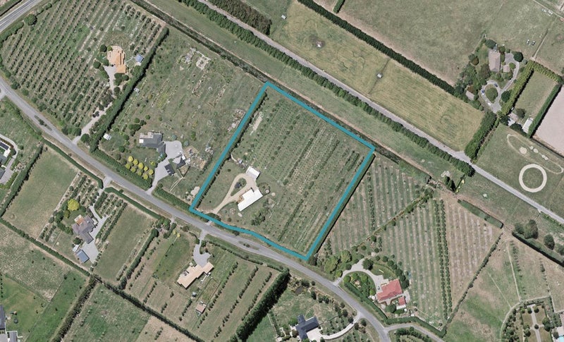 24 Modena Place, Ohoka, Kaiapoi - Carousel 1