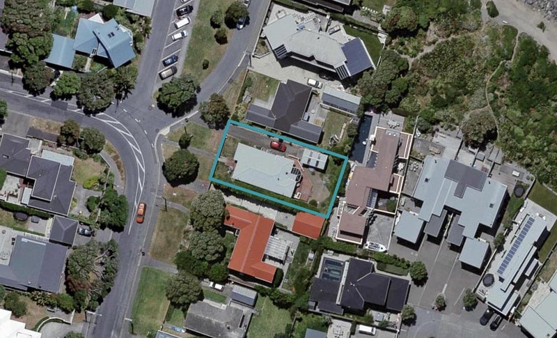7 Hector Street, Seatoun, Wellington - Carousel 1