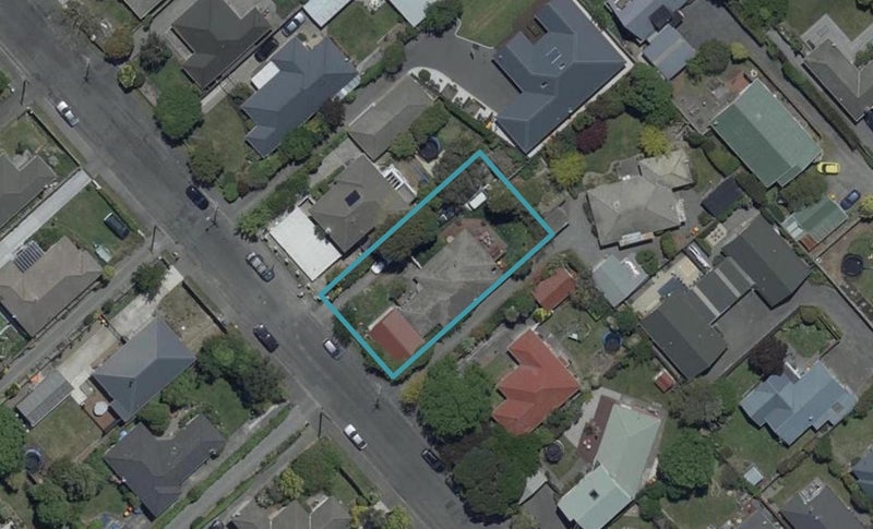 10 Wallace Street, Bryndwr, Christchurch - Carousel 1