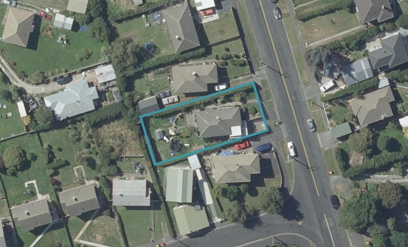 102 Riselaw Road, Calton Hill, Dunedin - Carousel 1