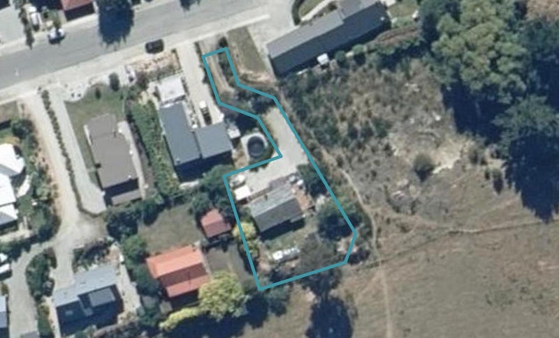 75 Oregon Drive, Kelvin Heights, Queenstown - Carousel 1