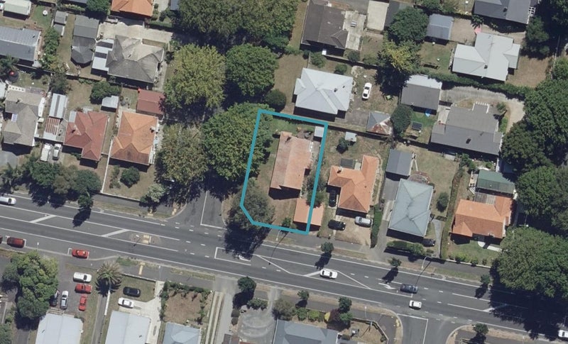 2 Marire Avenue, Frankton, Hamilton - Carousel 1
