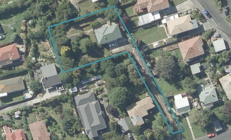 61A Totara Street, Ravensbourne, Dunedin - Carousel 1