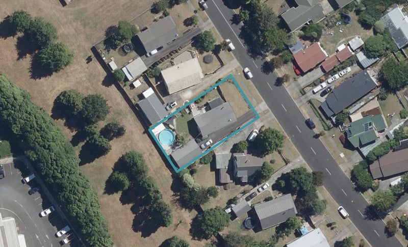 23 Balmerino Crescent, Pukete, Hamilton - Carousel 1