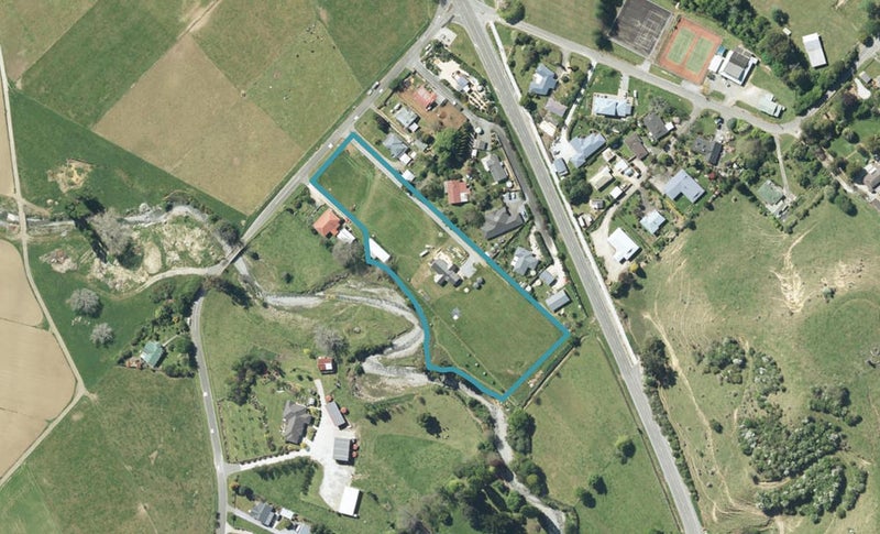 11 Dodson Road, Tākaka - Carousel 1