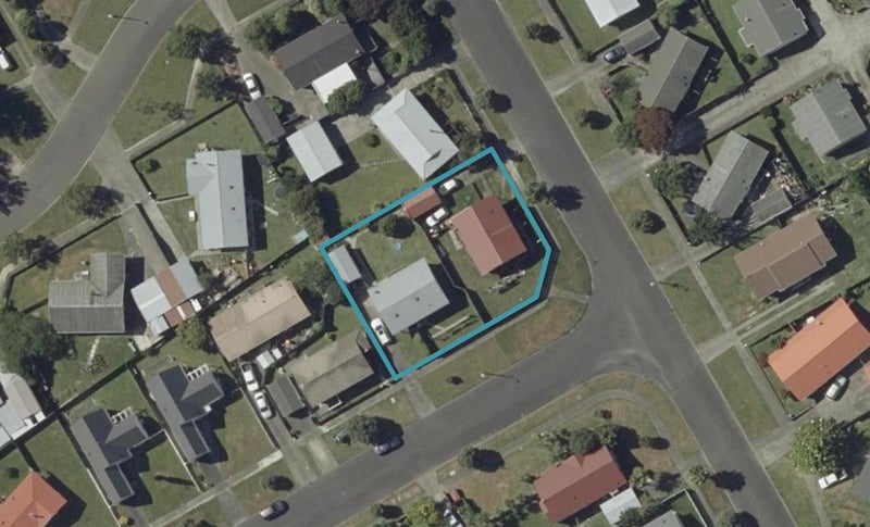 14 Chatsworth Place, Highbury, Palmerston North - Carousel 1