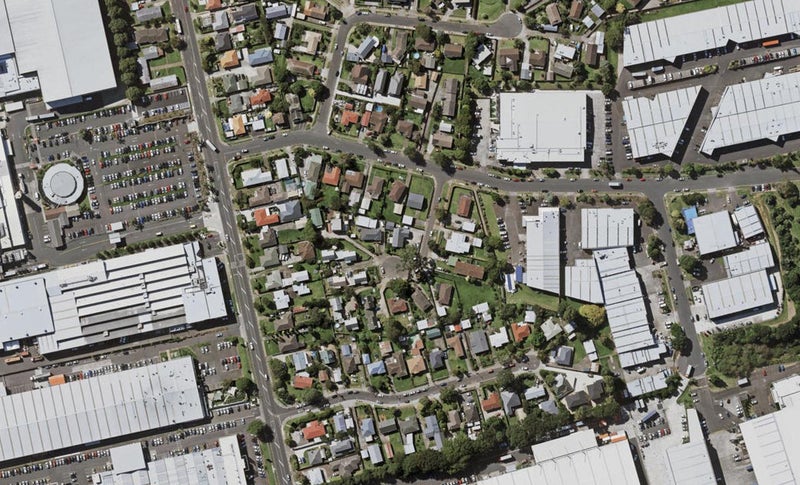 3/14 Tomuri Place, Mount Wellington, Auckland - Carousel 1