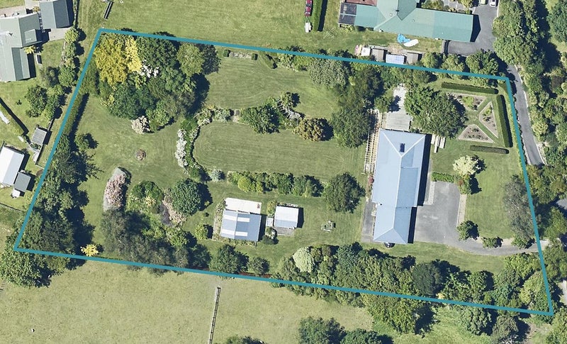 17 Fitzroy Place, Tikitere, Rotorua - Carousel 1