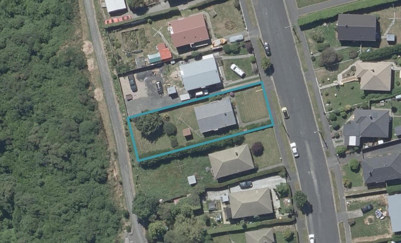 137 Ashmore Street, Halfway Bush, Dunedin - Carousel 1