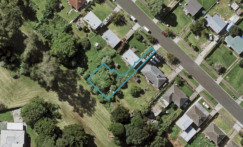 25B Torino Street, Point England, Auckland - Carousel 1