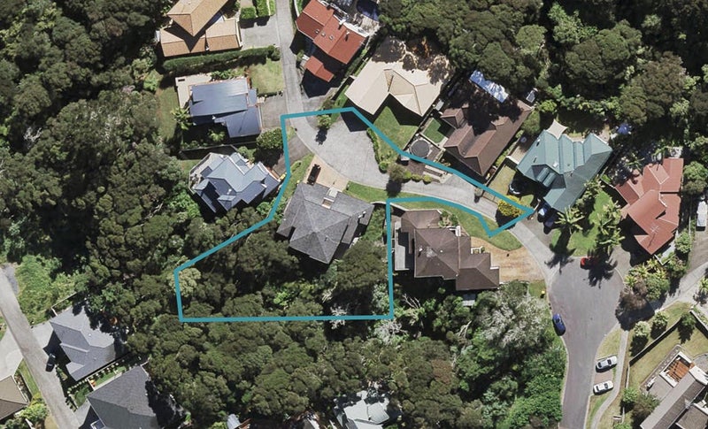8/8 Daldys Bush Lane, Bayview, Auckland - Carousel 1