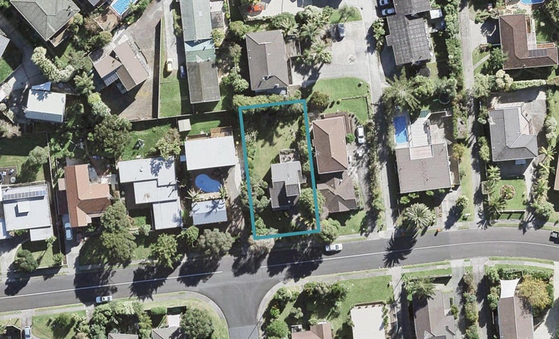 158 Weatherly Road, Torbay, Auckland - Carousel 1