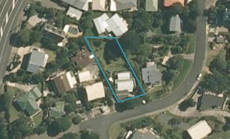 10 Ocean View Road, Hatfields Beach, Orewa - Carousel 1