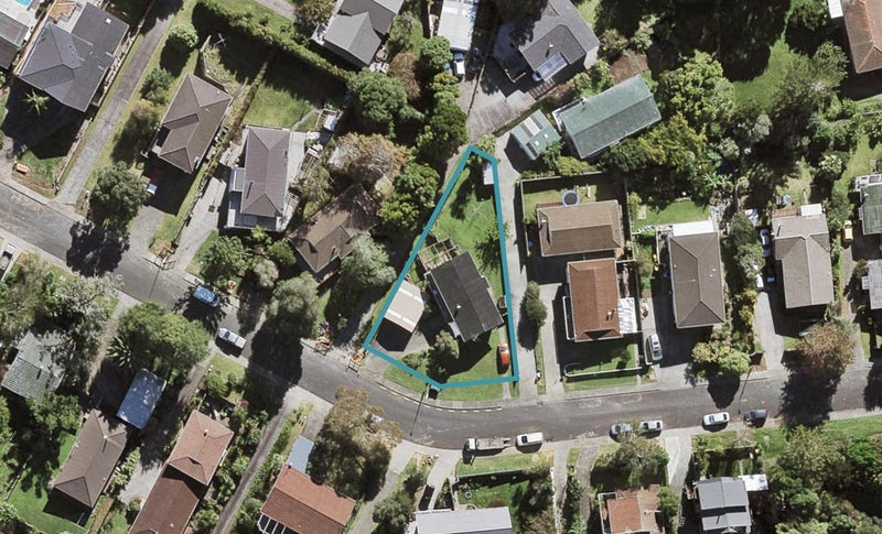 15 Morriggia Place, Bayview, Auckland - Carousel 1