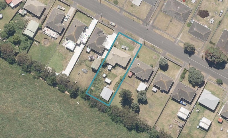 37 Akatea Street, Gonville, Whanganui - Carousel 1