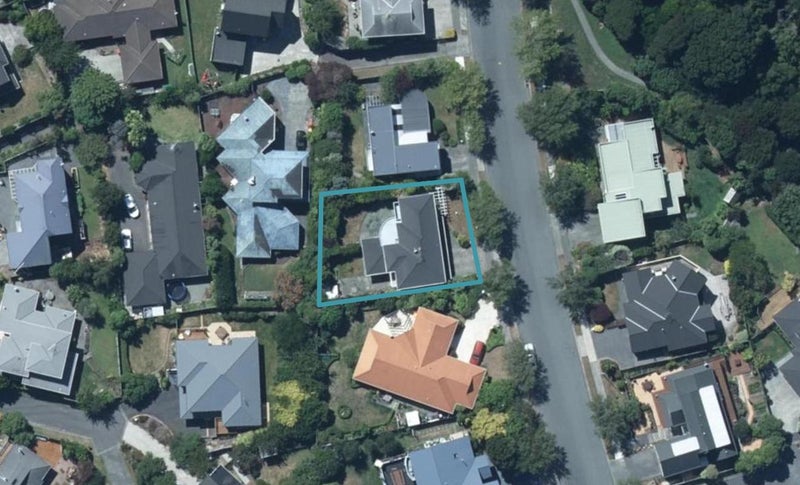 18 Samwell Drive, Whitby, Porirua - Carousel 1