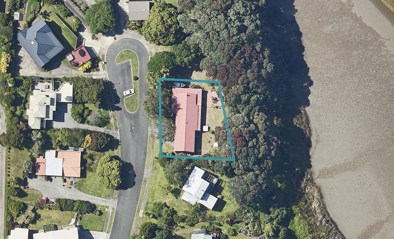 28 Pohutukawa Drive, Athenree, Katikati - Carousel 1