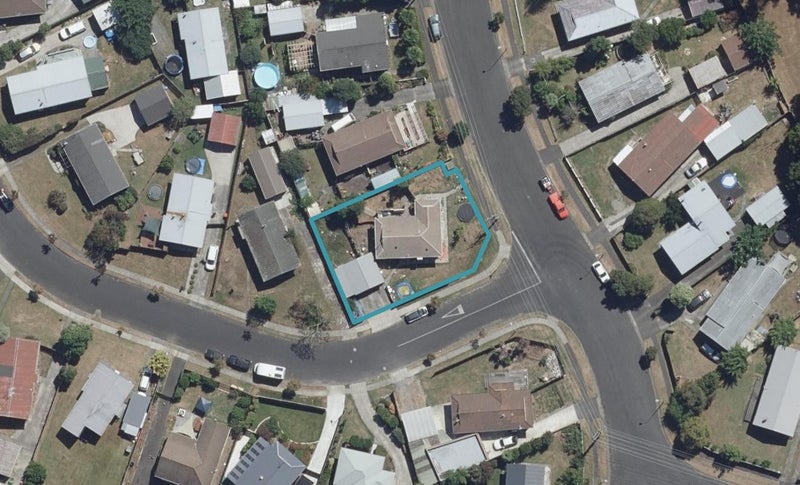 2 Purcell Place, MELVILLE, HAMILTON - Carousel 1