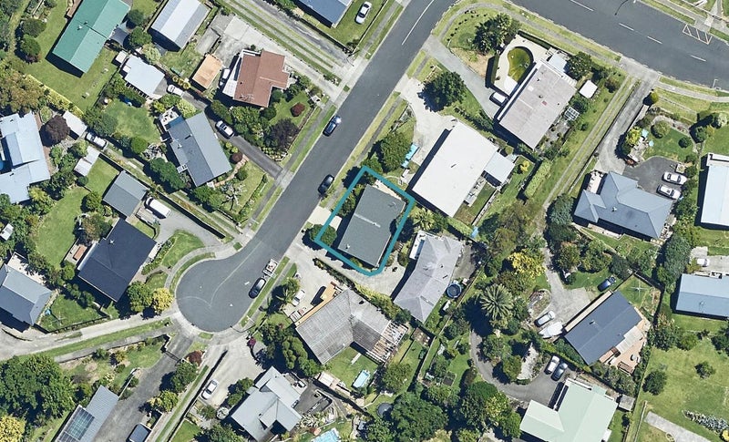 64 Anne Road, Bellevue, Tauranga - Carousel 1