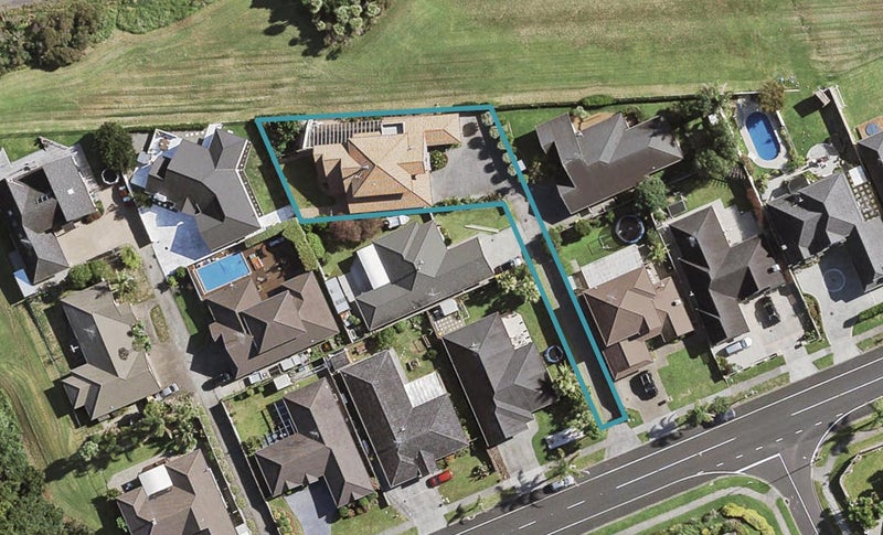 182 Charles Prevost Drive, The Gardens, Auckland - Carousel 1