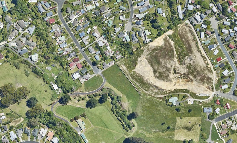 48 Collie Drive, Pukehangi, Rotorua - Carousel 1
