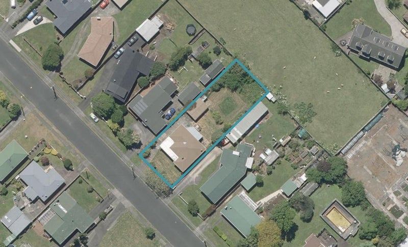 38 Devon Road, Springvale, Whanganui - Carousel 1