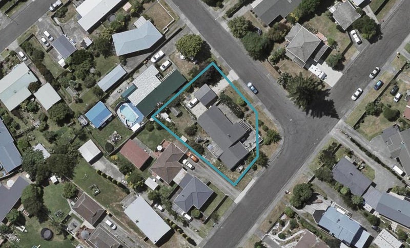 88 Donovan Road, Paraparaumu Beach, Paraparaumu - Carousel 1