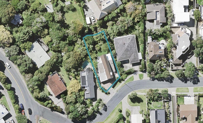 6 Whitby Crescent, Mairangi Bay, Auckland - Carousel 1