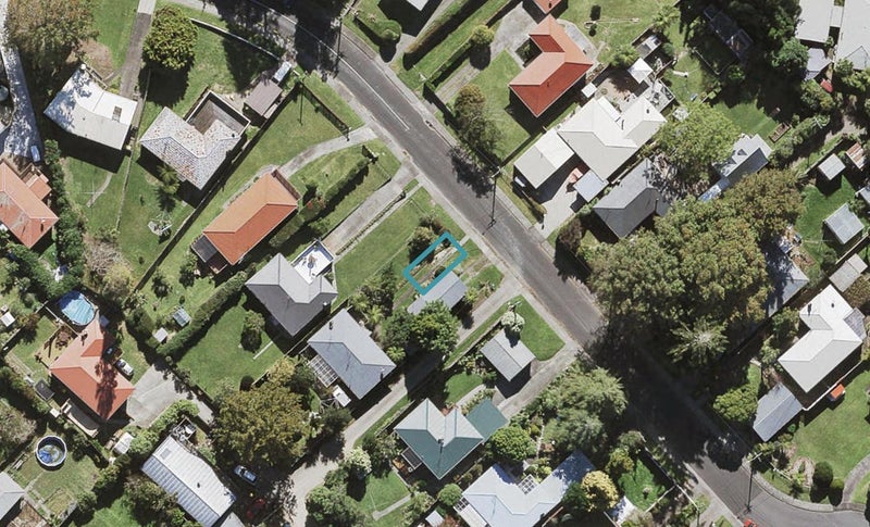 2/17 Lowtherhurst Road, Massey, Auckland - Carousel 1