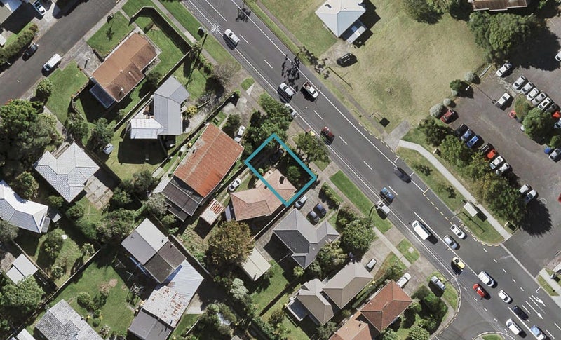 18A Sunnybrae Road, Hillcrest, Auckland - Carousel 1