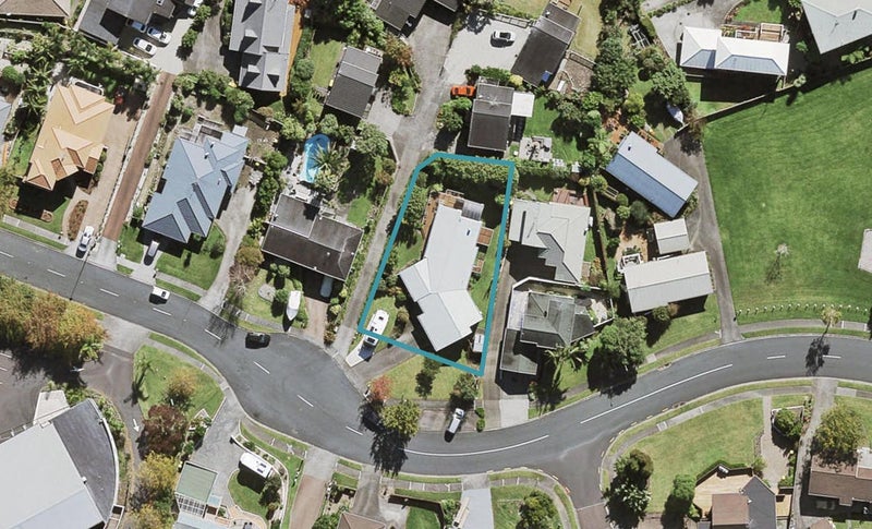 13 Bronzewing Terrace, Unsworth Heights, Auckland - Carousel 1
