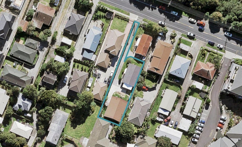 71A Margan Avenue, New Lynn, Auckland - Carousel 1